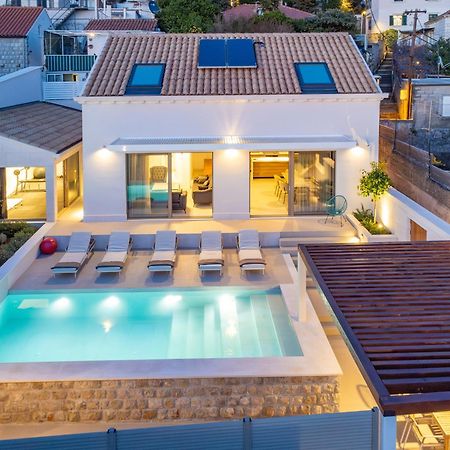 Brand New Villa Carmelita Exclusive With Free Smart Car دوبروفينك المظهر الخارجي الصورة