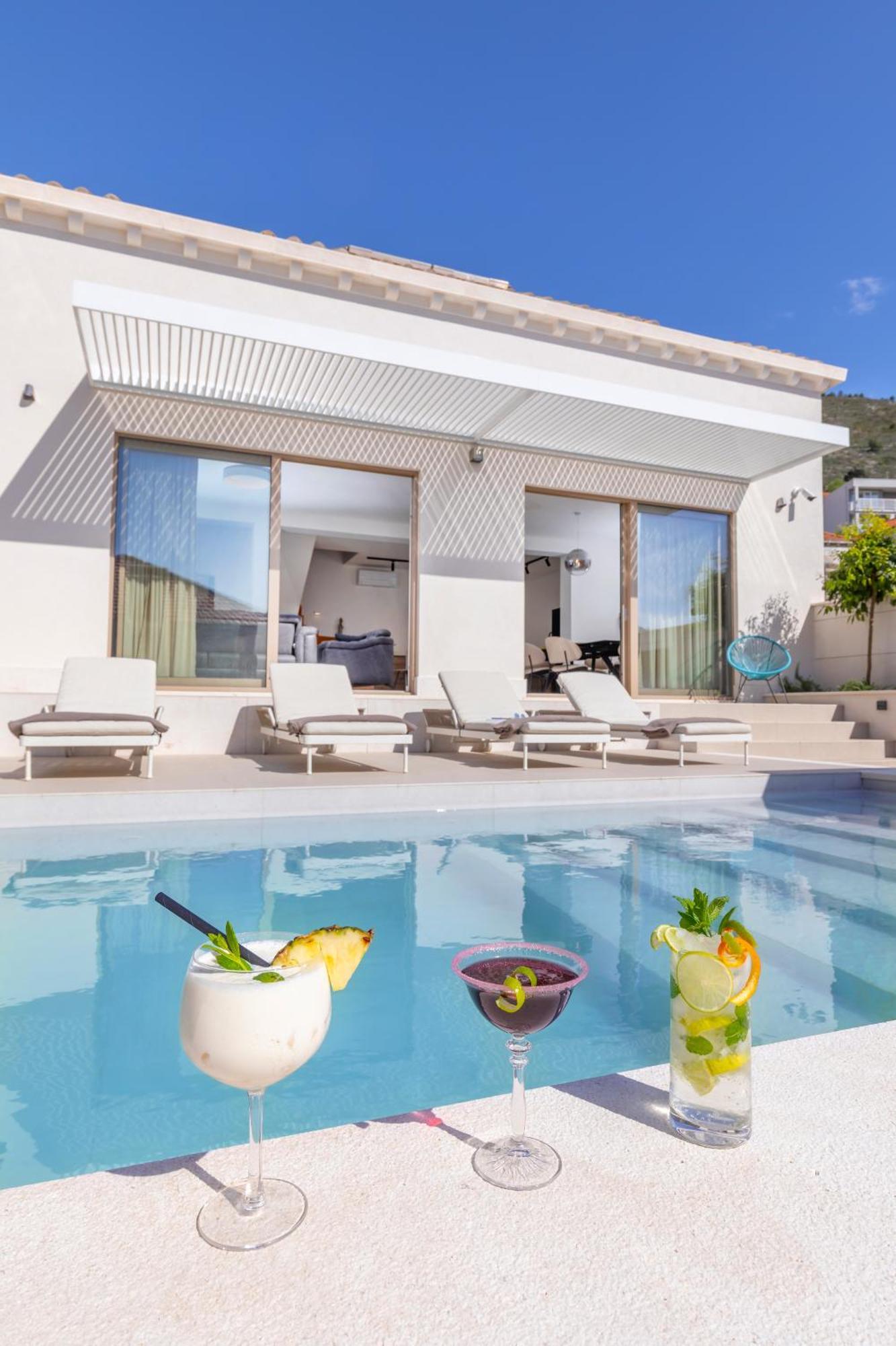 Brand New Villa Carmelita Exclusive With Free Smart Car دوبروفينك المظهر الخارجي الصورة